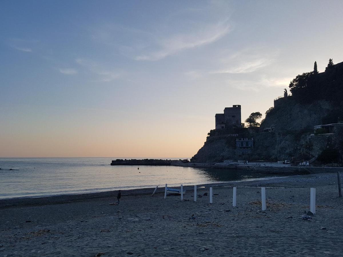 Апартаменты La Gemma Di Monterosso, In Centro Vicino Al Mare Монтероссо-аль-Маре Экстерьер фото